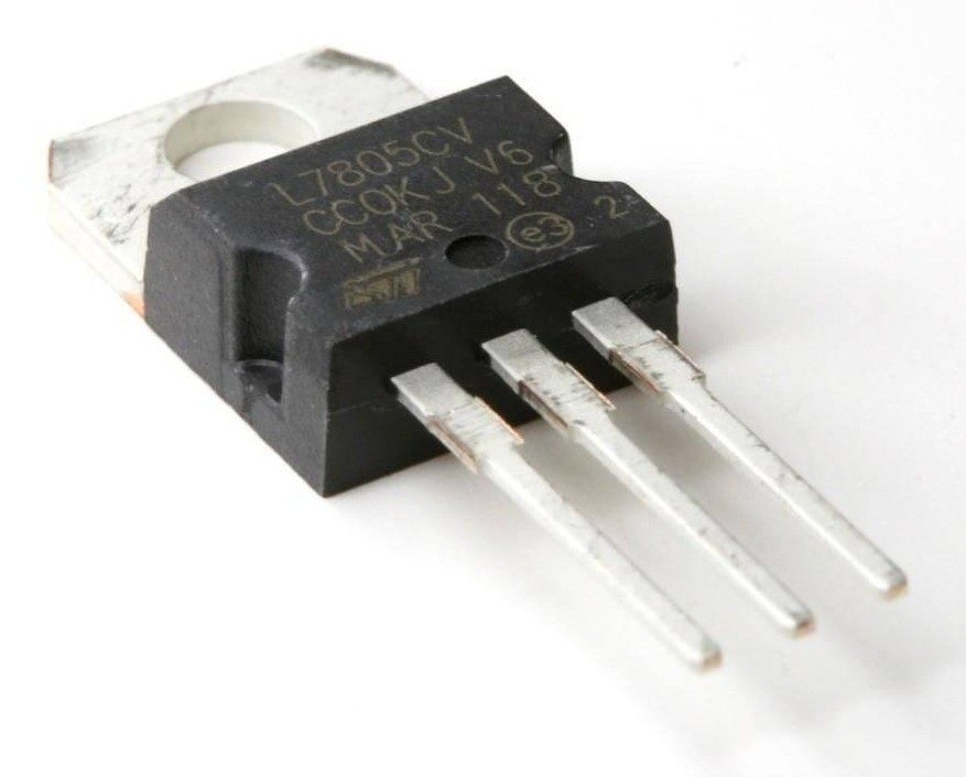 Voltage Regulator 7805